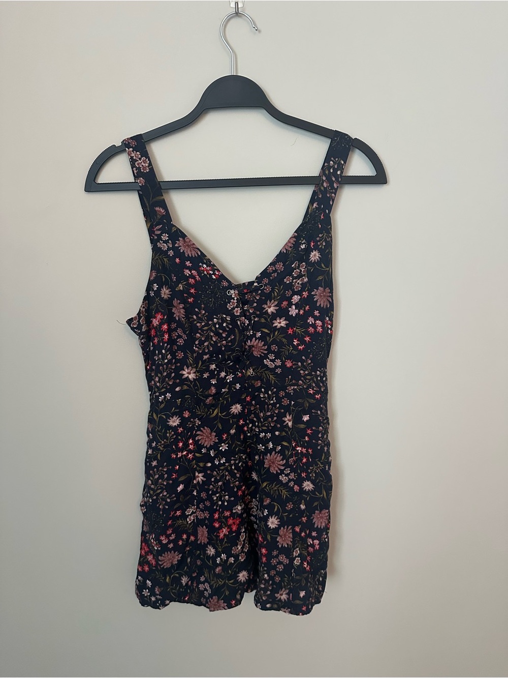 American Eagle Small flower romper